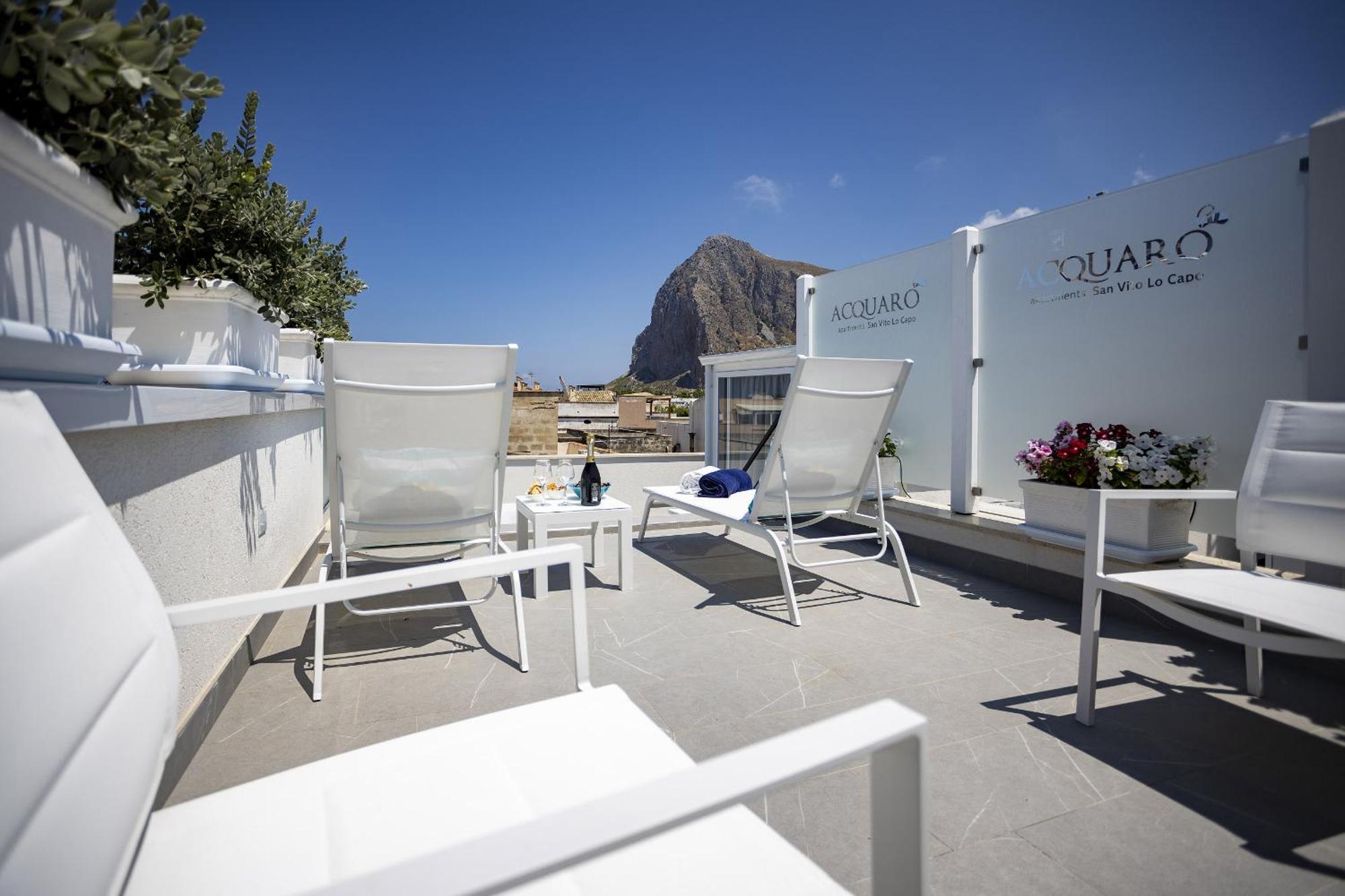 Acquaro Suite Apartments San Vito Lo Capo Chambre photo